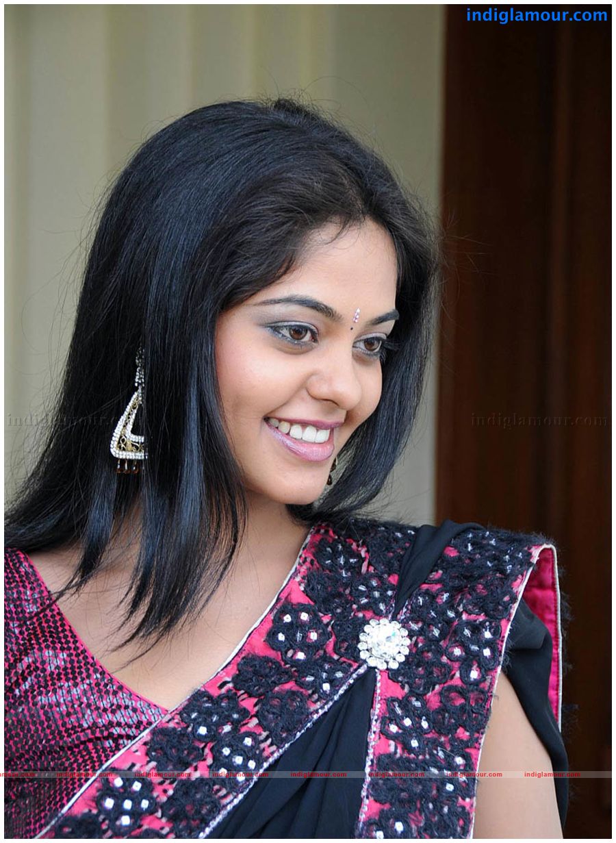 Bindhu Madhavi Actress hd photo