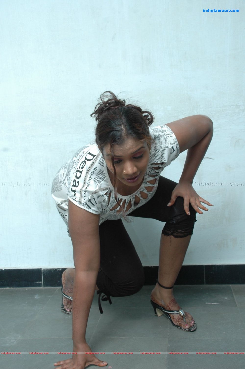 Mallika Actress hd photo