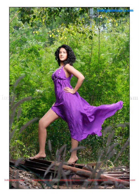 Soumya Bollapragada Actress hd photo