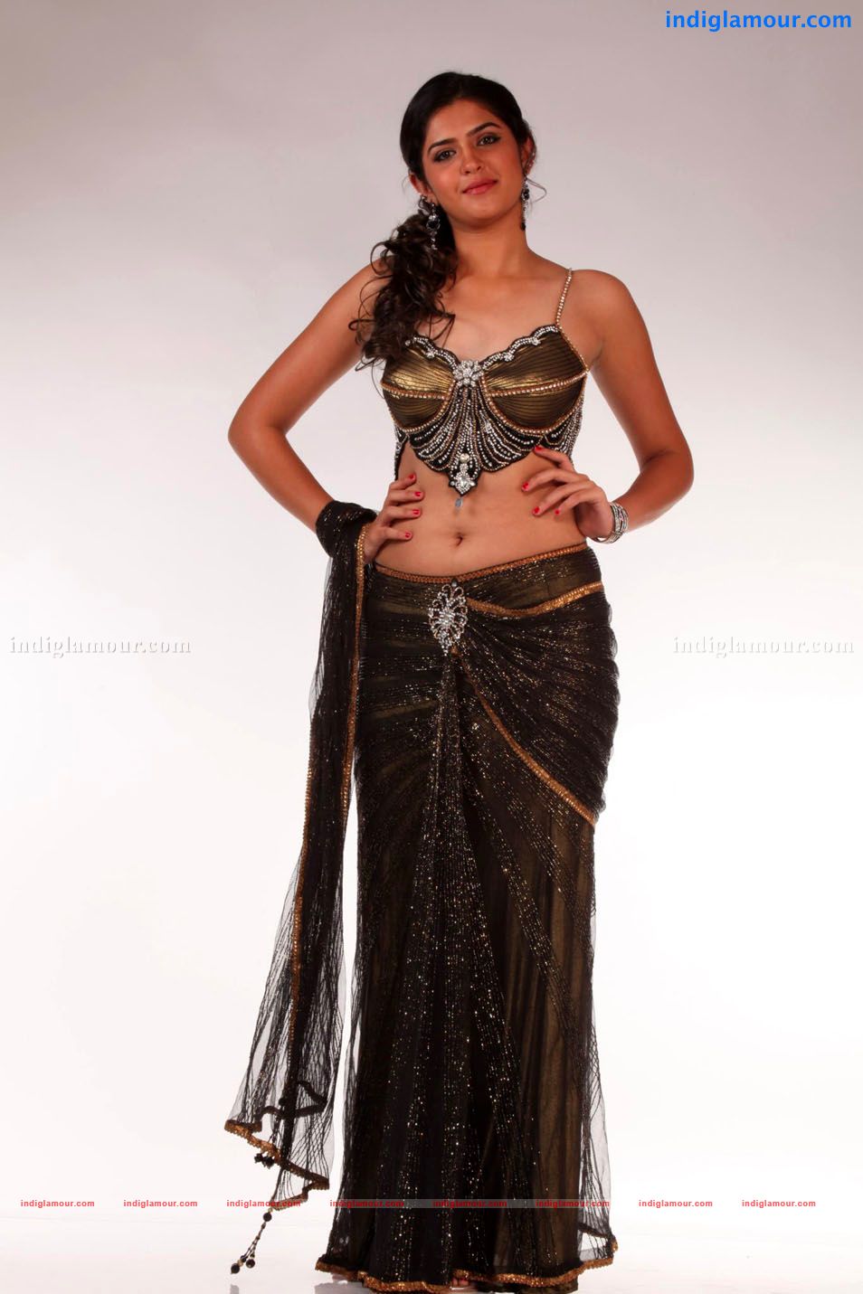 Deeksha Seth Actress hd photo