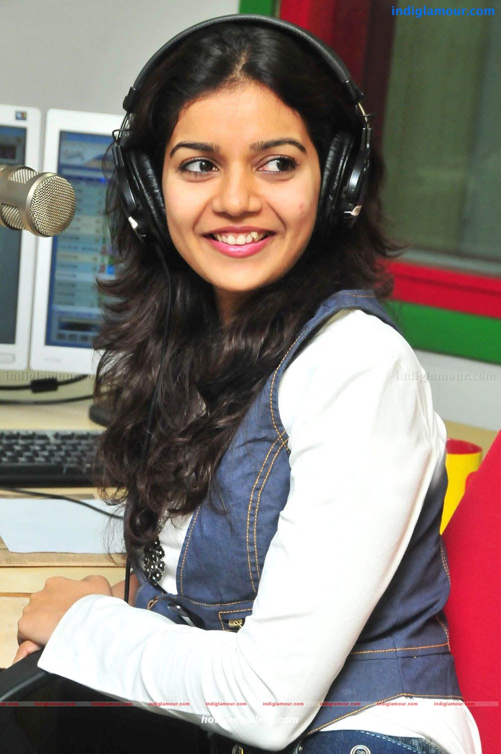 Swathi Actress hd photo
