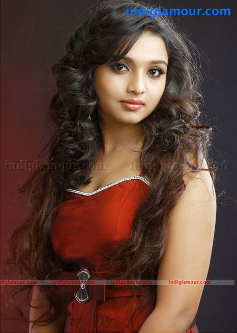 Deepti Nambiar Actress hd photo