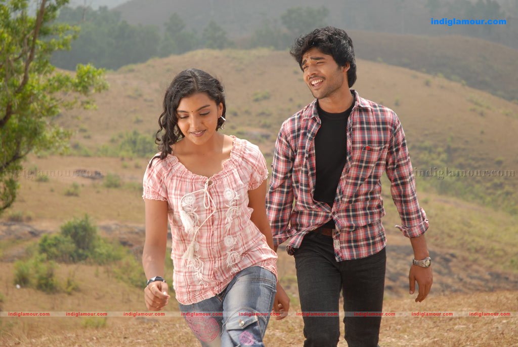 Divya Nagesh Actress hd photo