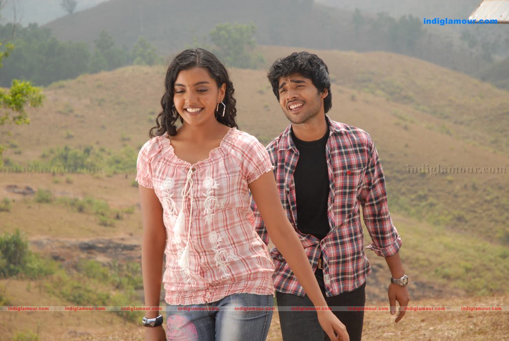 Divya Nagesh Actress hd photo