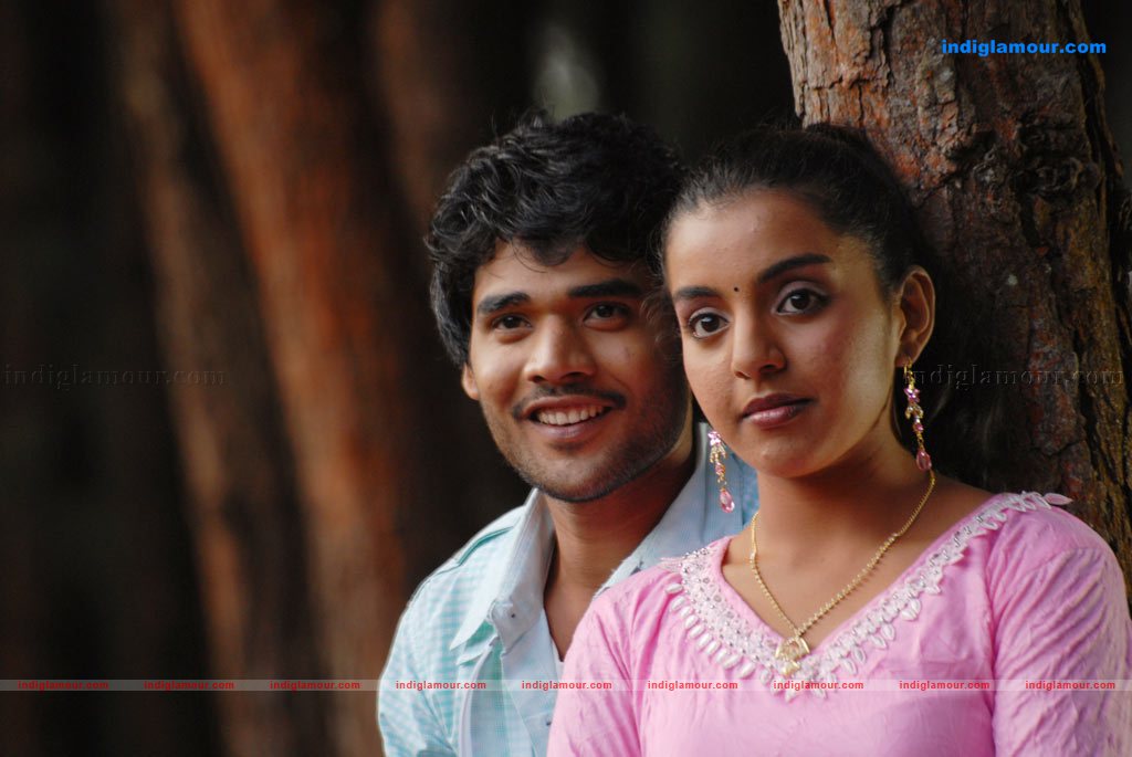 Divya Nagesh Actress hd photo