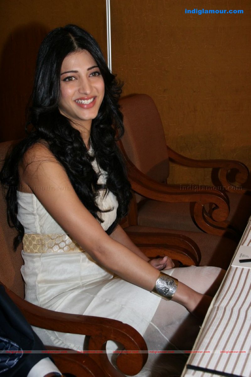 Shruti Hassan Actress hd photo