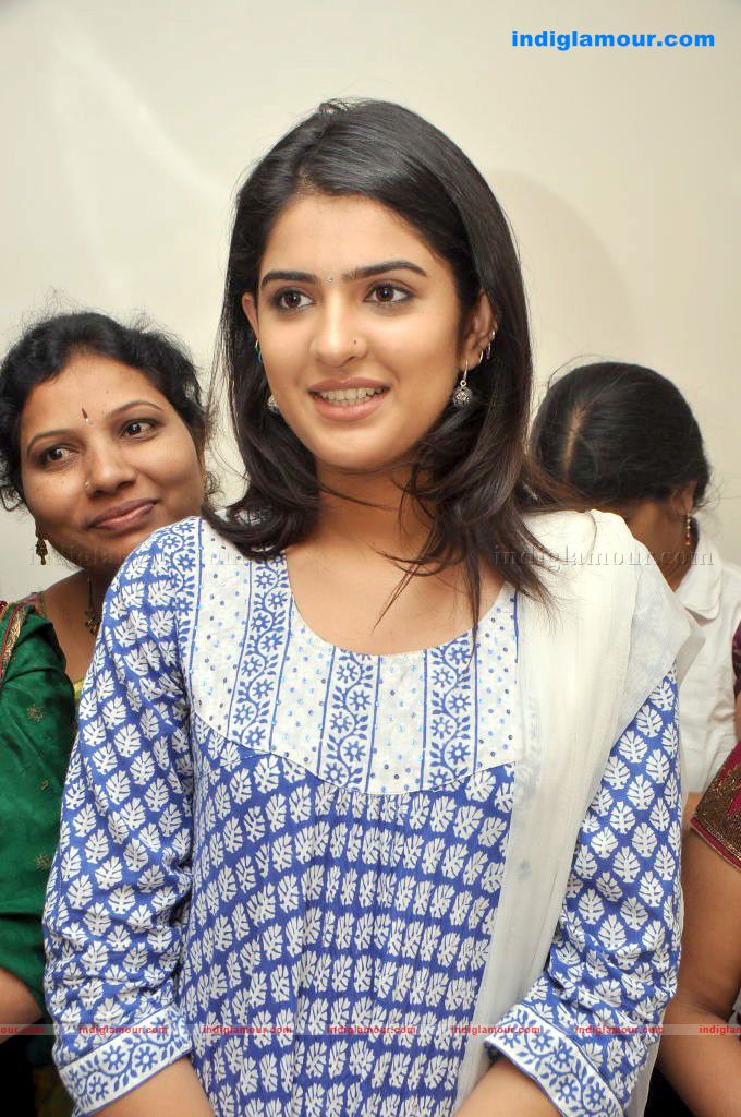 Deeksha Seth Actress hd photo