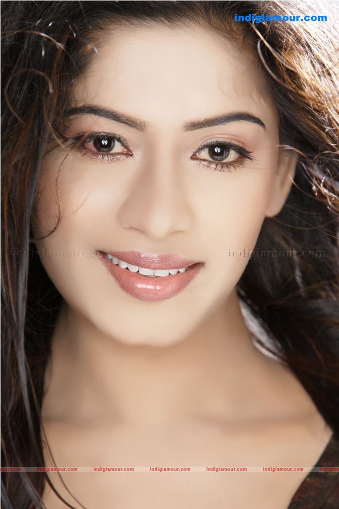 Meena Actress hd photo