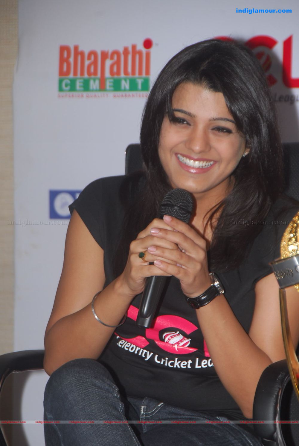 Tashu Kaushik Actress hd photo