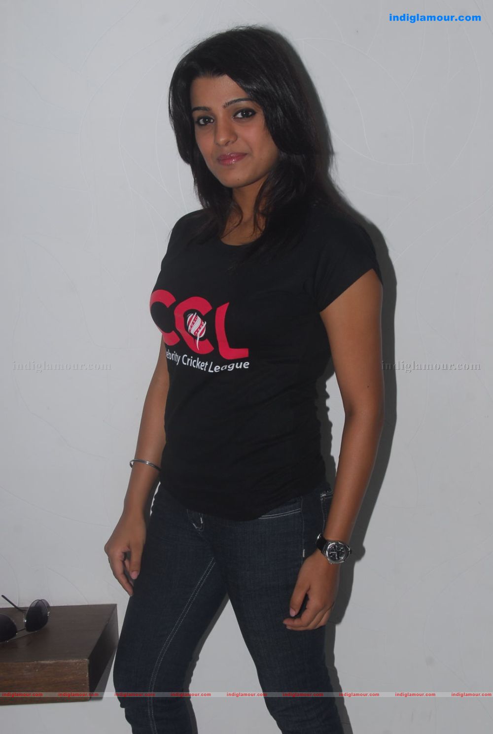Tashu Kaushik Actress hd photo