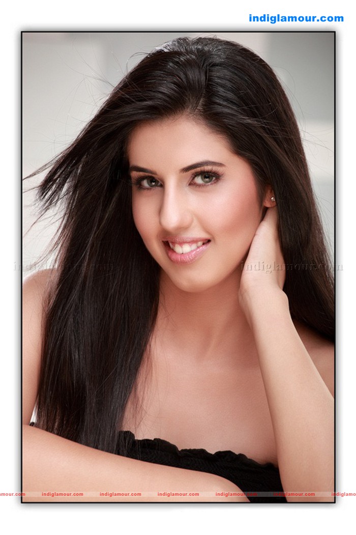 Shagun Pannu Actress hd photo
