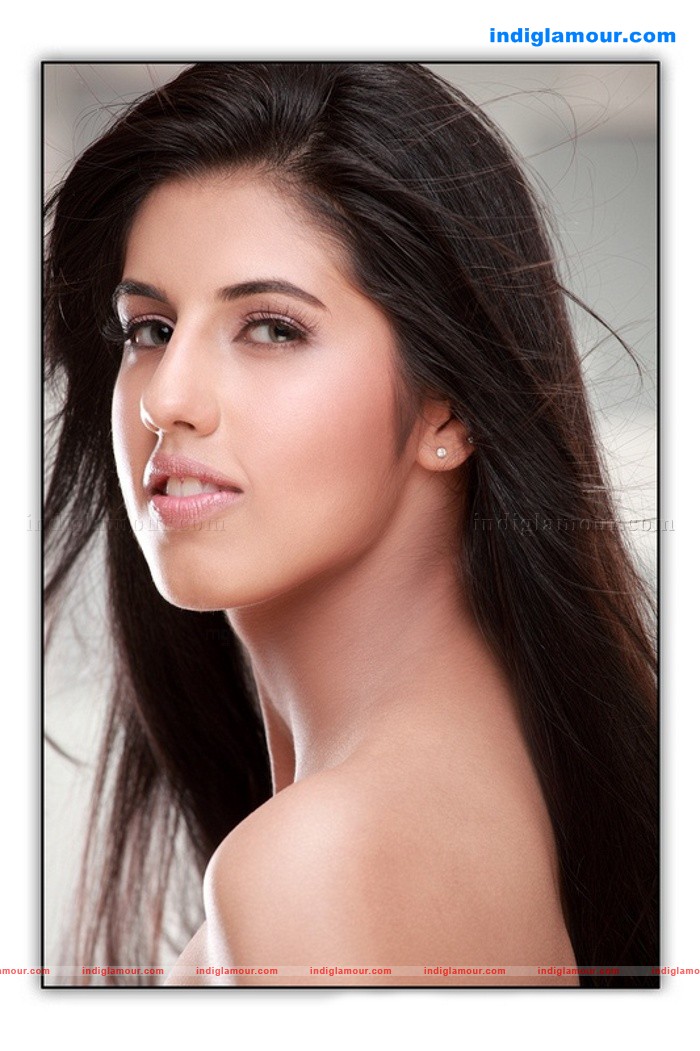 Shagun Pannu Actress hd photo