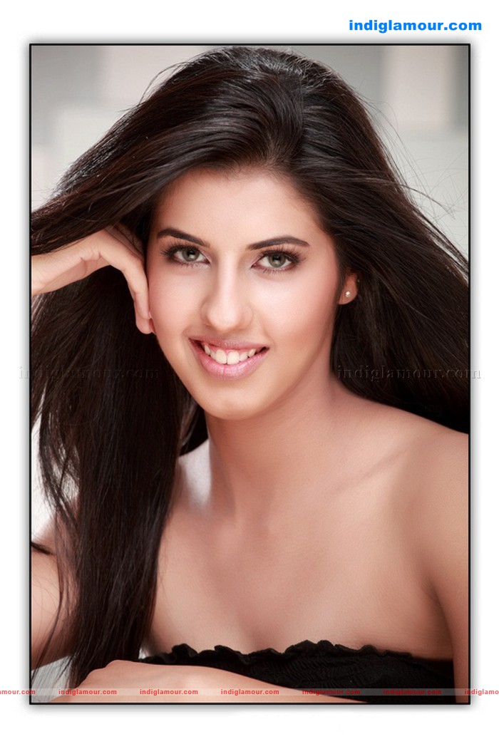 Shagun Pannu Actress hd photo