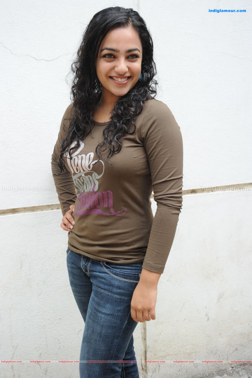 Nithya Menon Actress hd photo