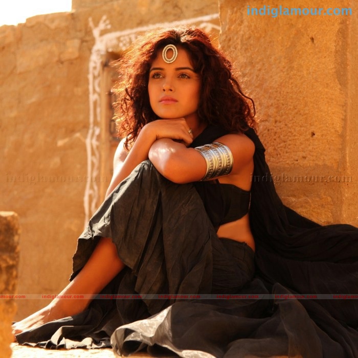 Piaa Bajpai Actress hd photo