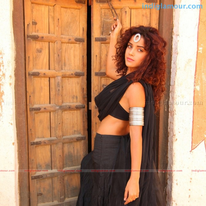 Piaa Bajpai Actress hd photo