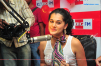 Tapsee Actress hd photo