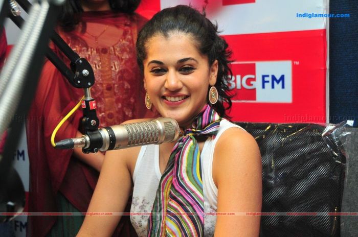 Tapsee Actress hd photo