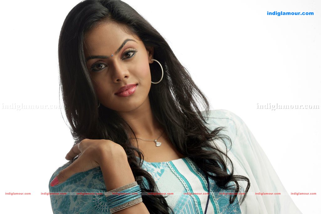 Karthika Nair  Actress hd photo