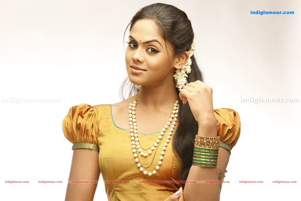 Karthika Nair  Actress hd photo