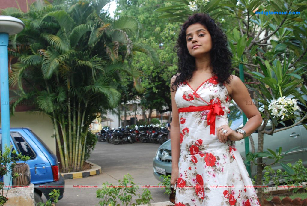 Piaa Bajpai Actress hd photo