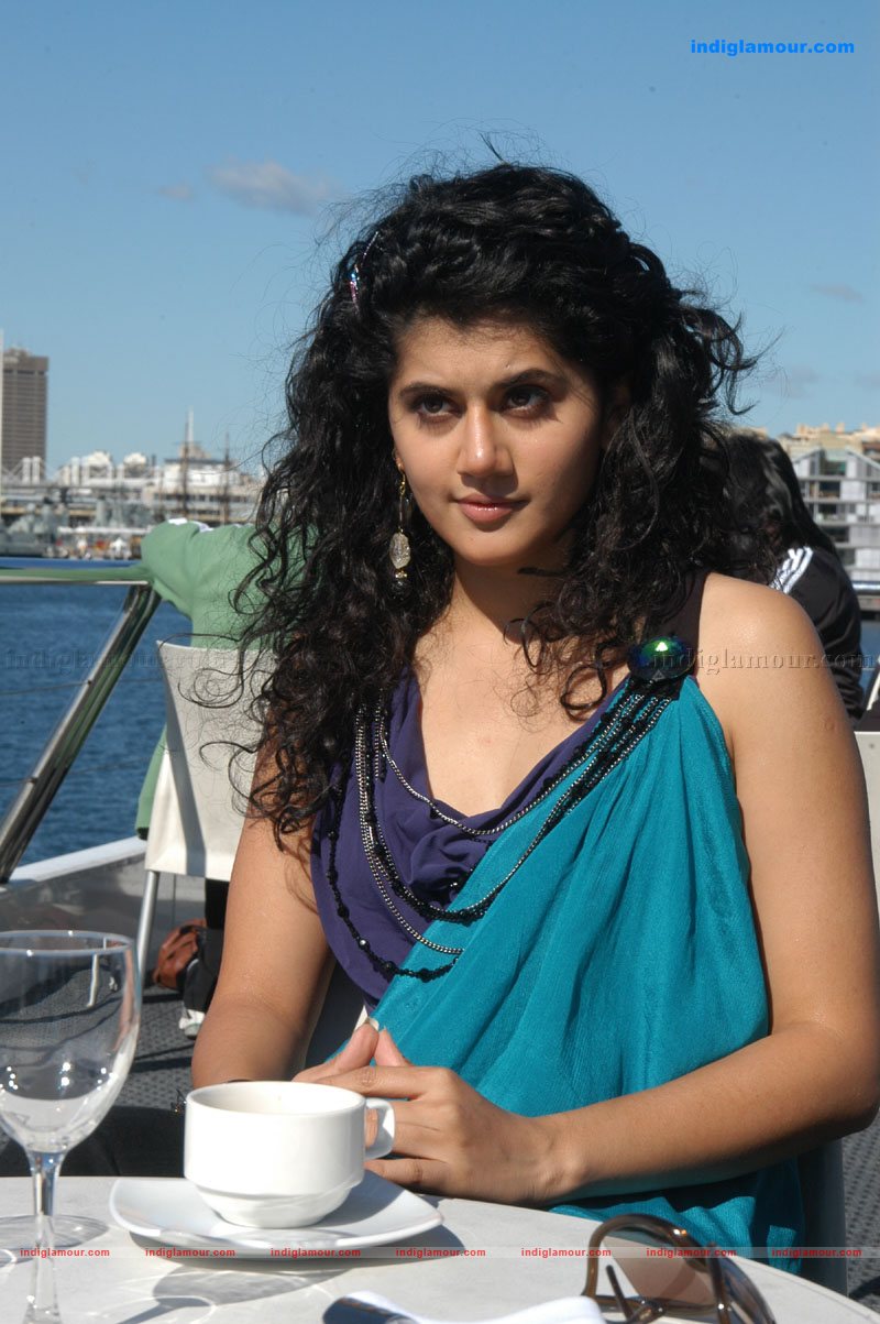 Tapasee Actress hd photo