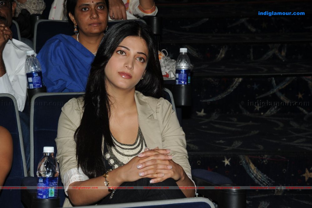Shruti Hassan Actress hd photo
