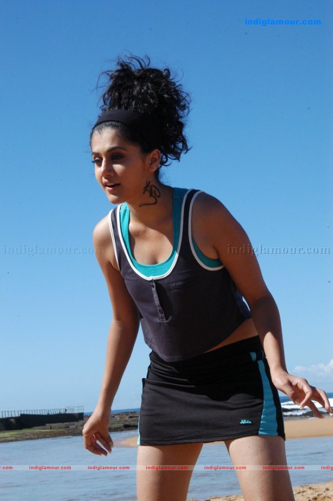 Tapsee Actress hd photo