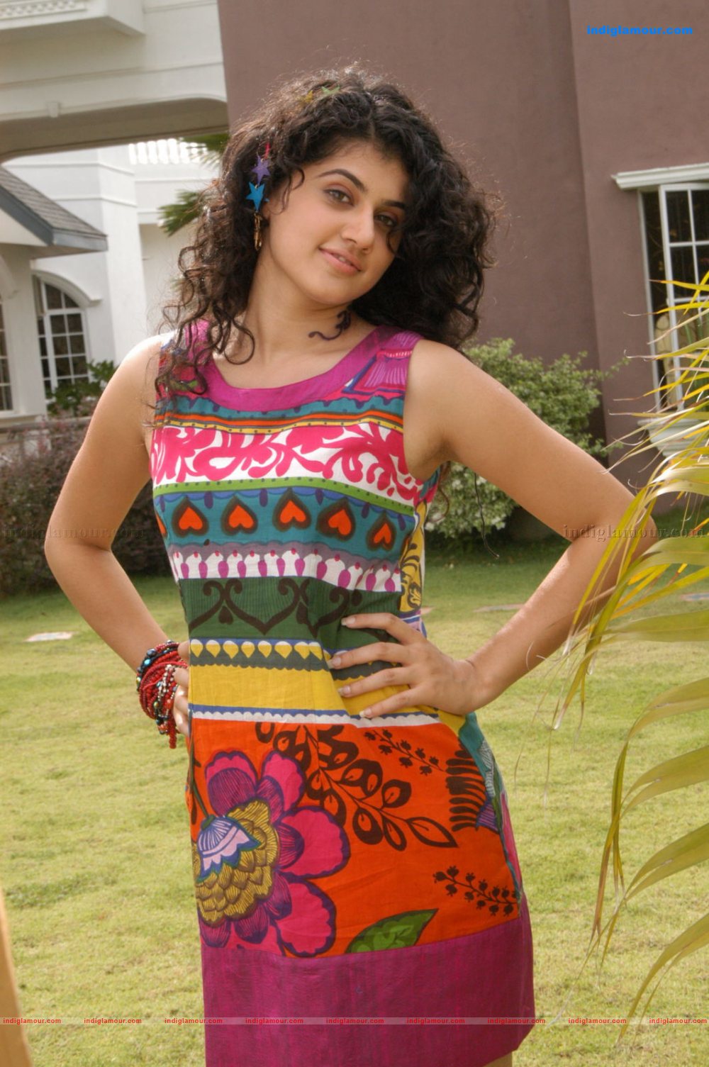 Tapasee Actress hd photo