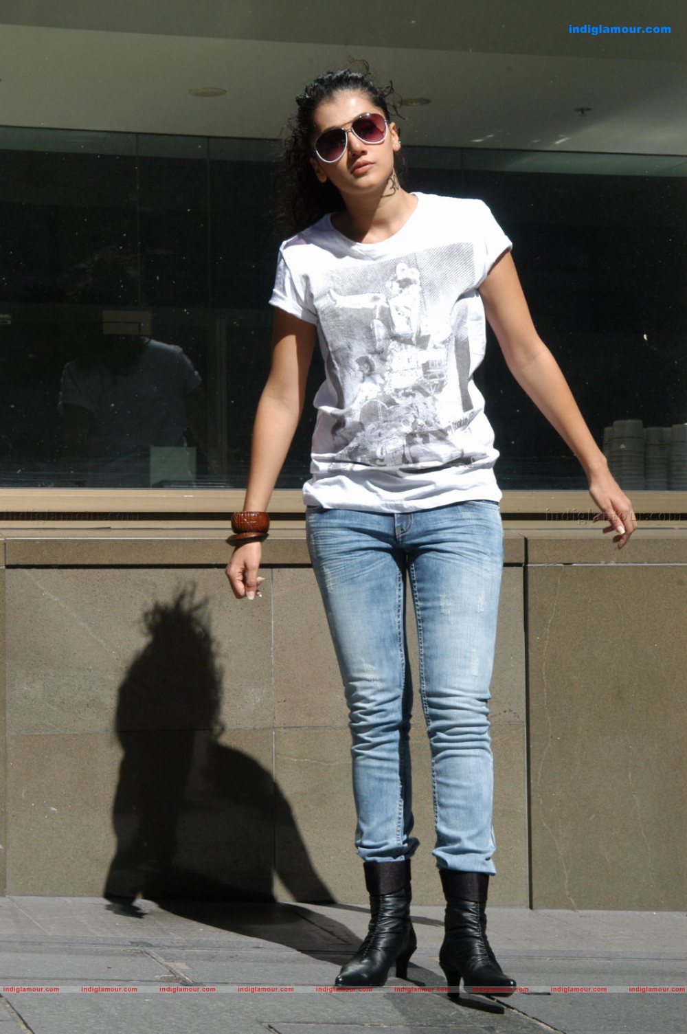 Tapasee Actress hd photo