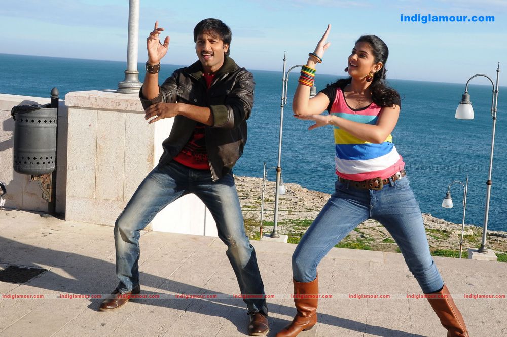 Deeksha Seth Actress hd photo