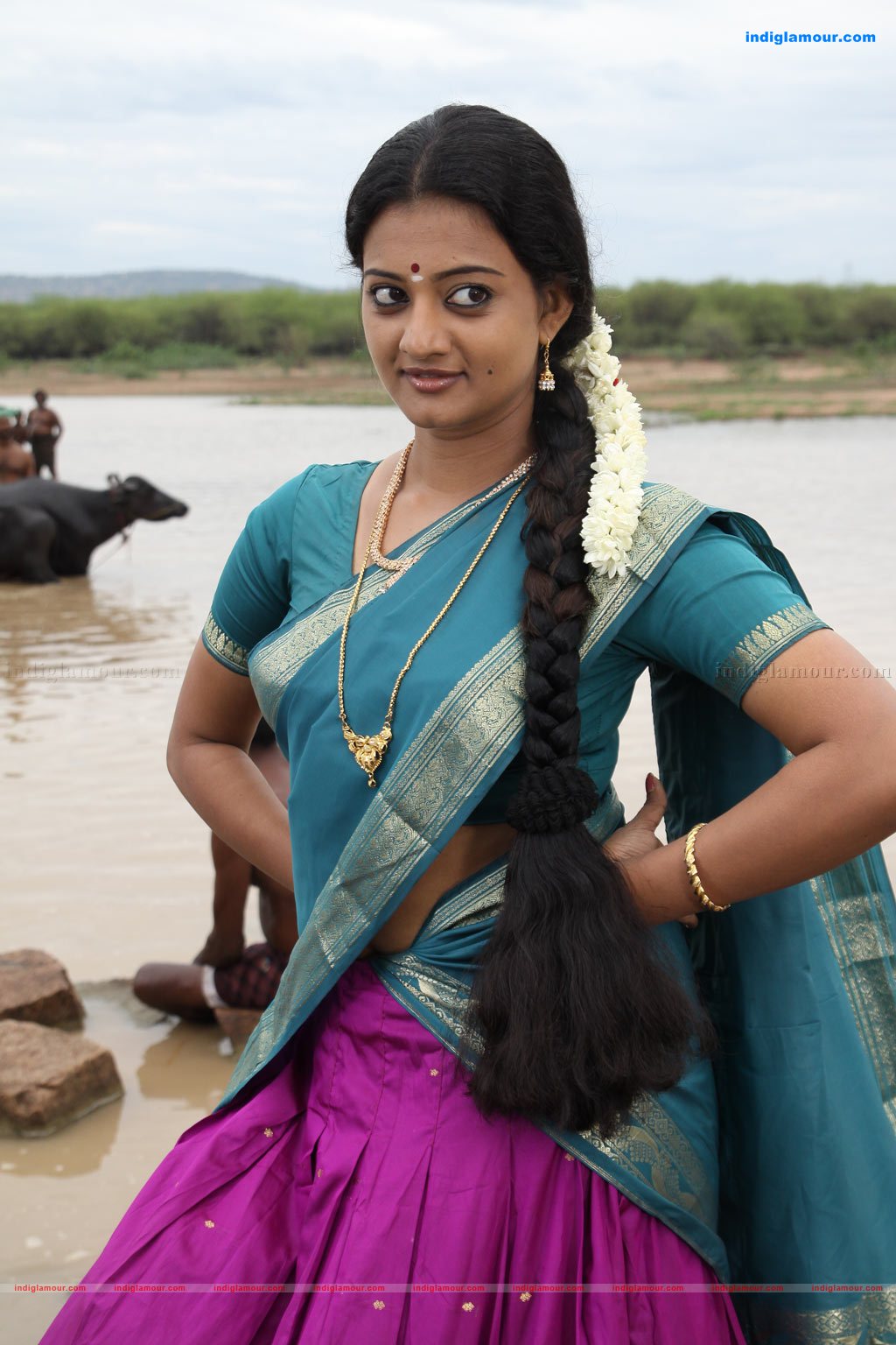 Priyanka Actress hd photo