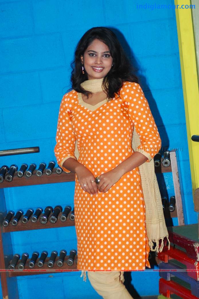 Nanditha Actress hd photo