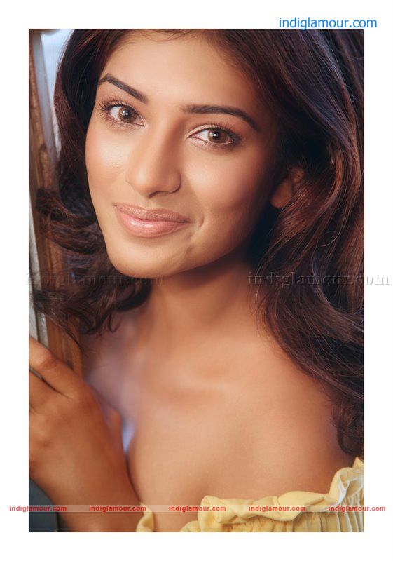 Divya Bhandari Actress hd photo