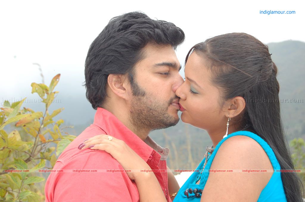 Pavina Actress hd photo