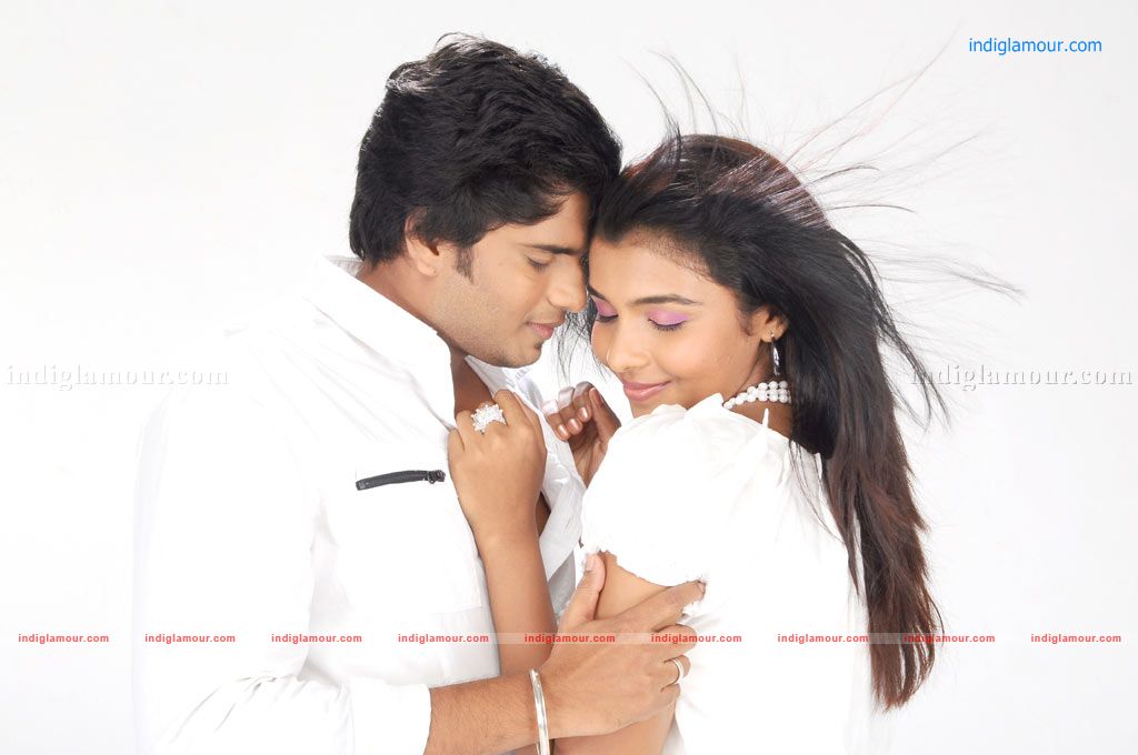 Saranya Actress hd photo