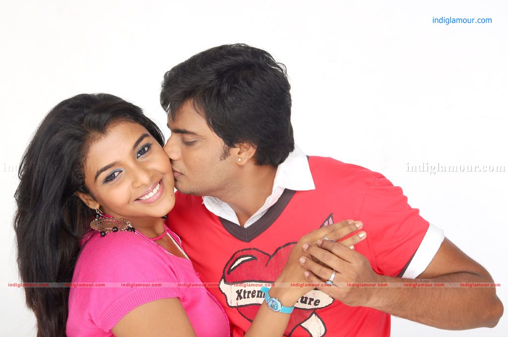 Saranya Actress hd photo