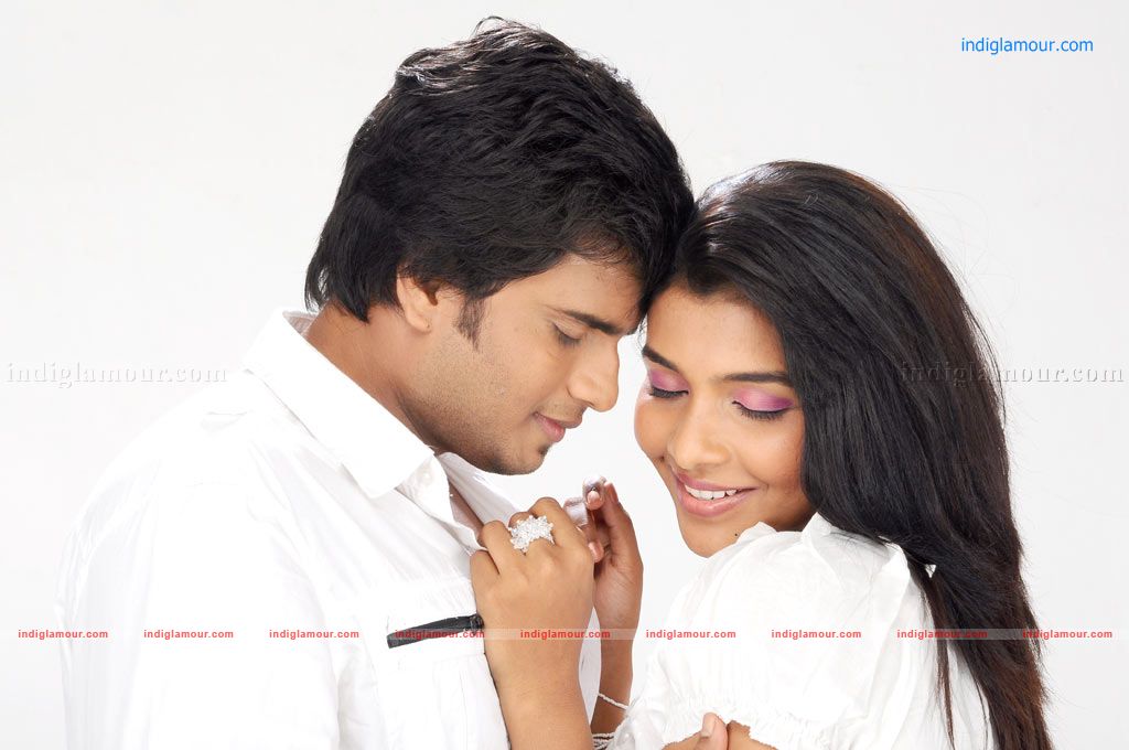 Saranya Actress hd photo