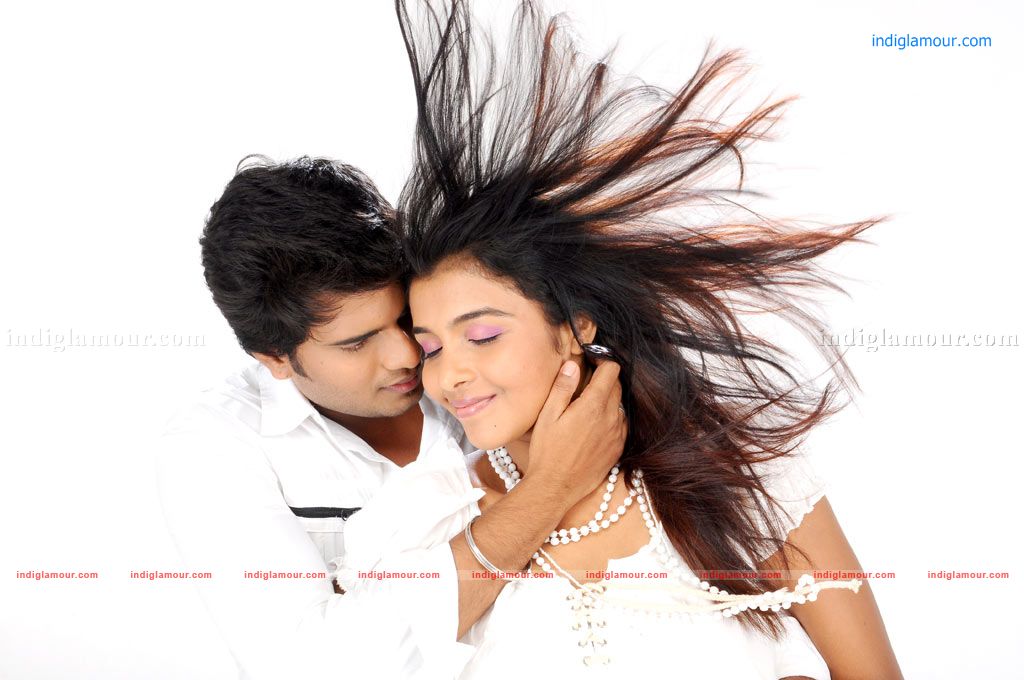 Saranya Actress hd photo