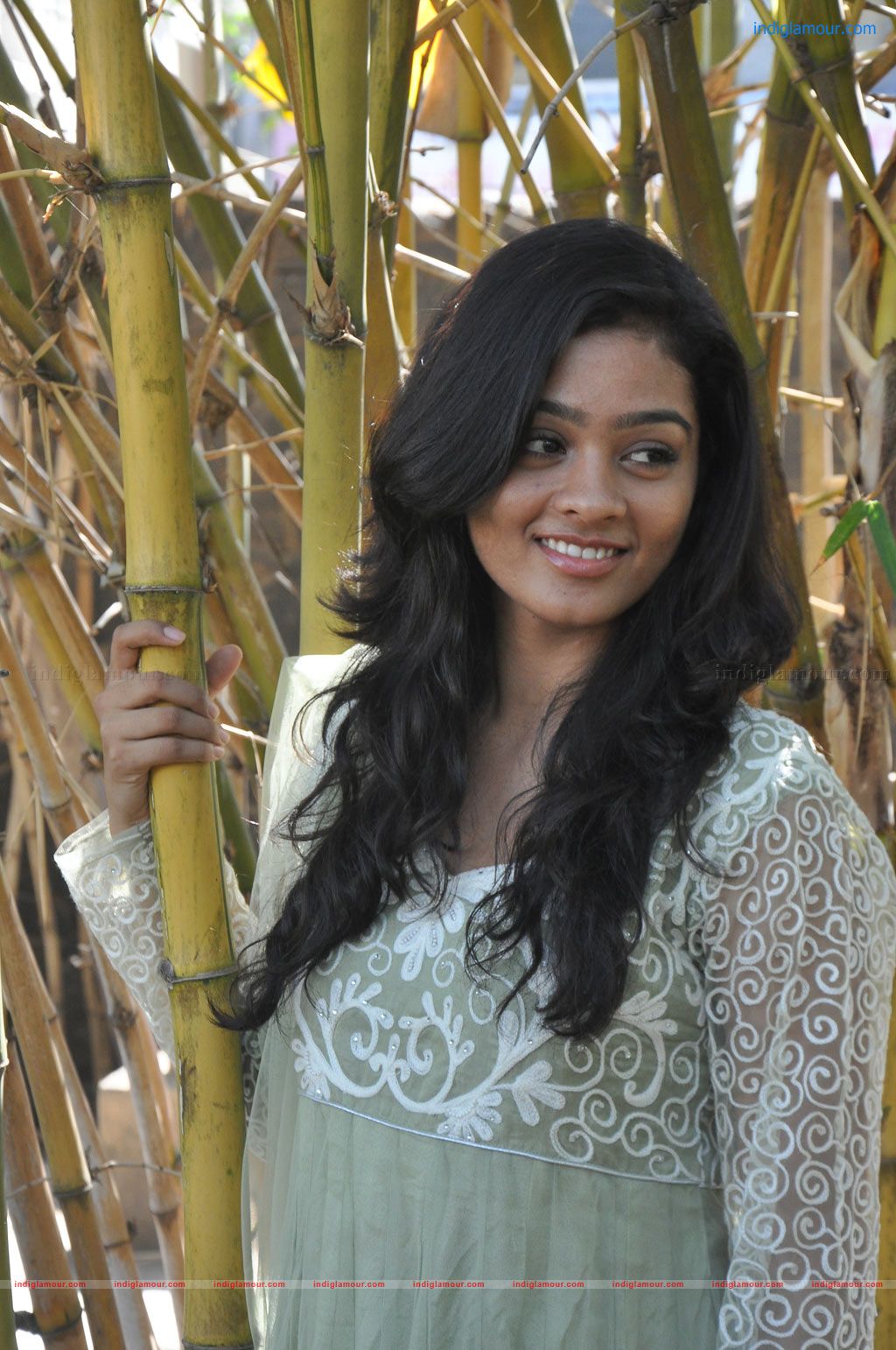 Gayathri Actress hd photo