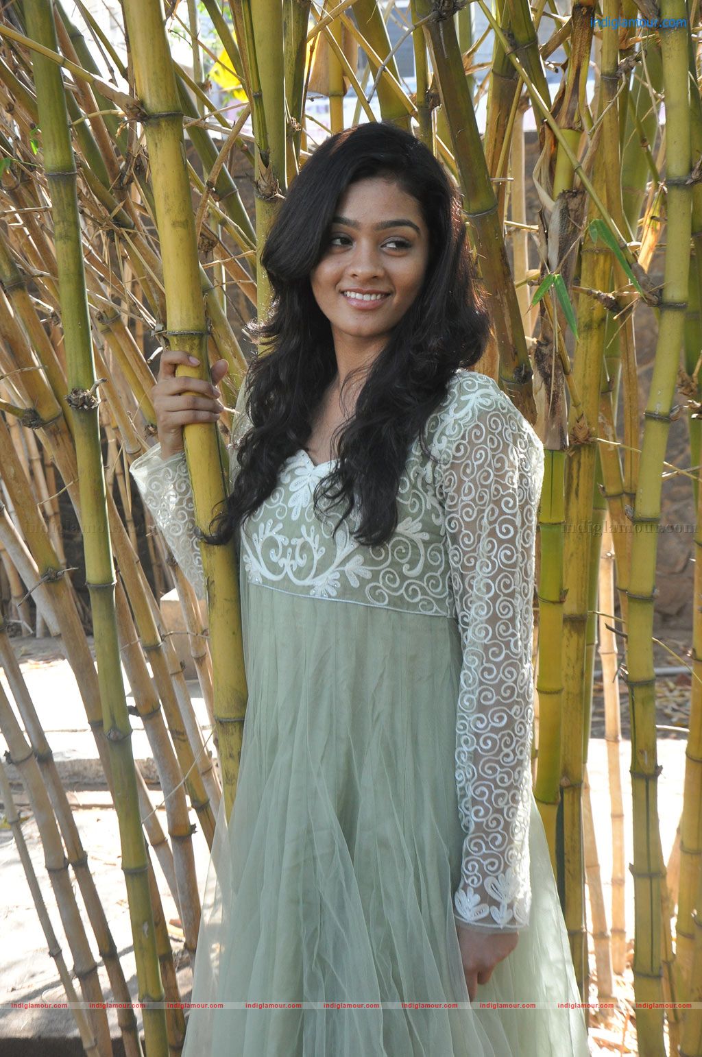 Gayathri Actress hd photo