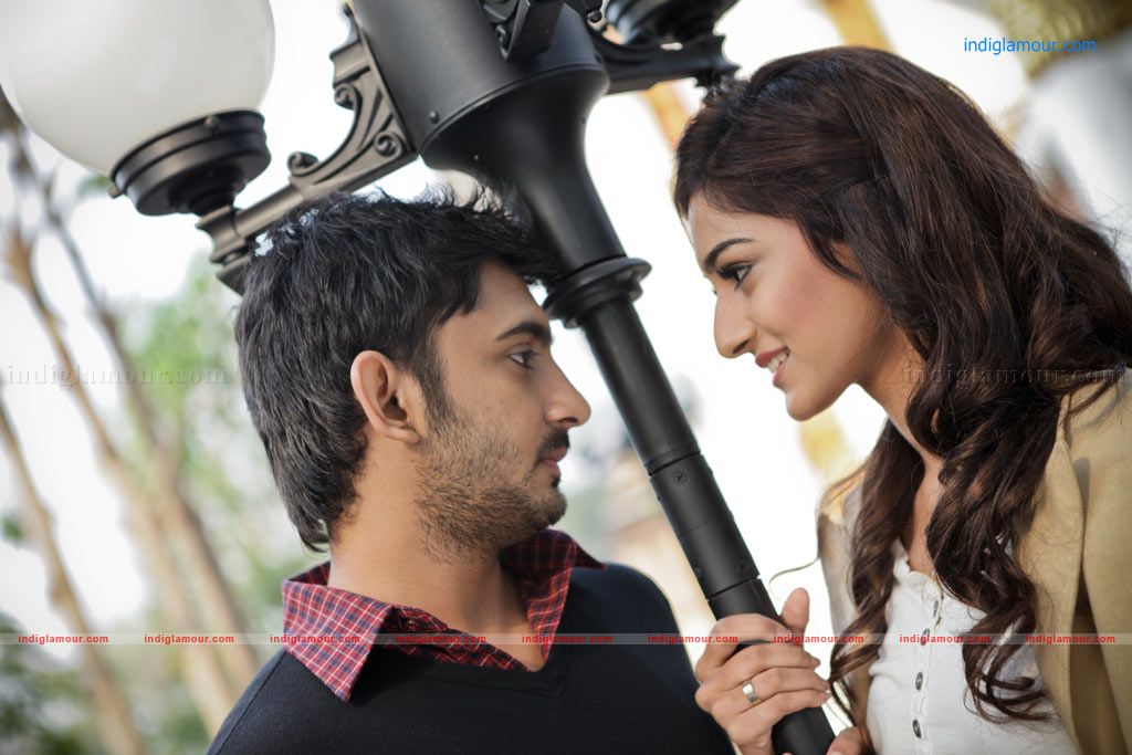 Erica Fernandes Actress hd photo
