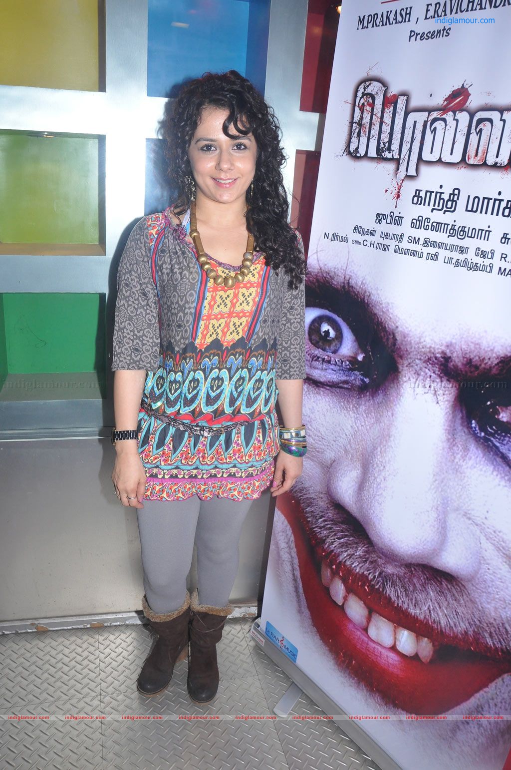 Nishal Lalwani Actress hd photo