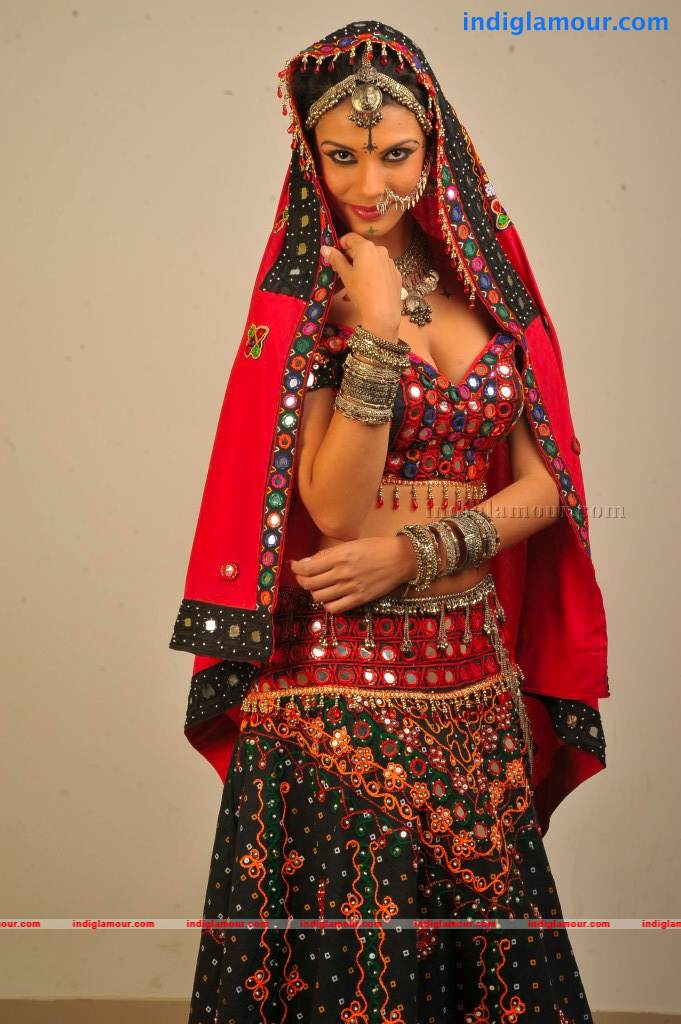 Gabriela Bertante Actress hd photo
