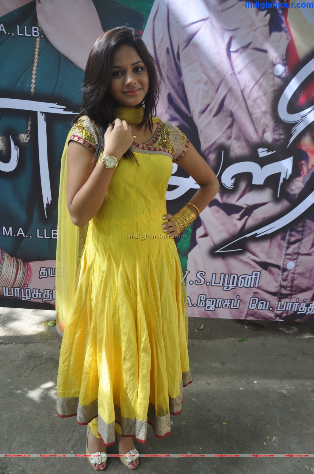 Aishwarya Dutta Actress hd photo