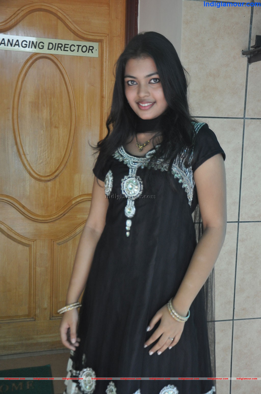 Mridula Vijay Actress hd photo