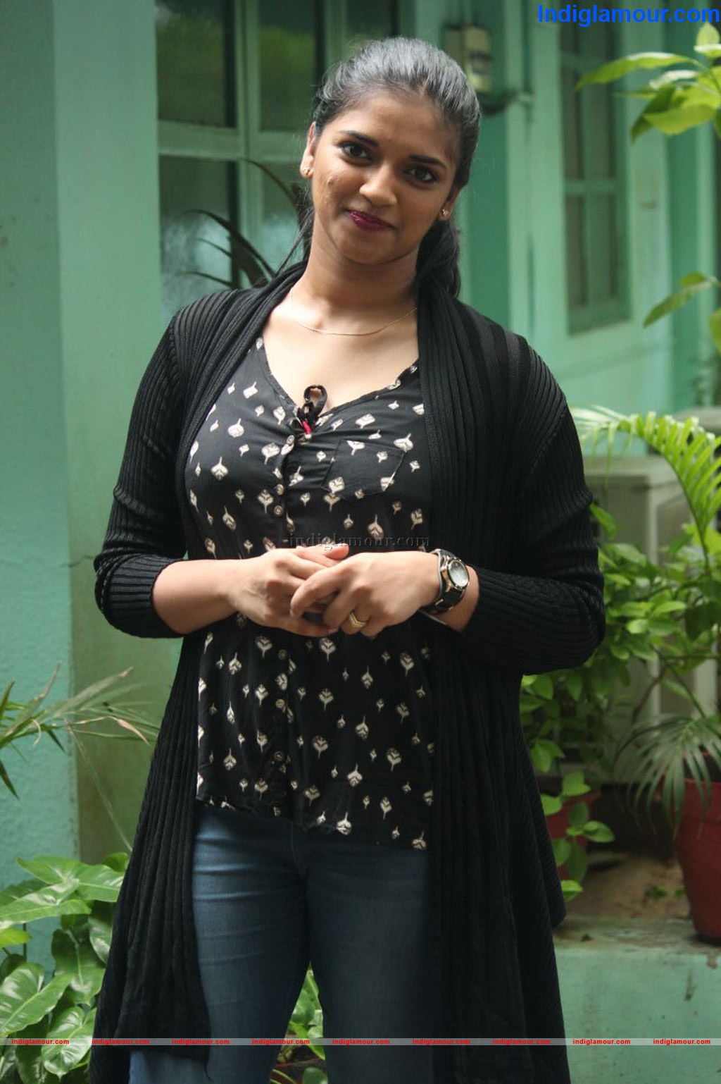 Vasundhara Kashyap Actress hd photo