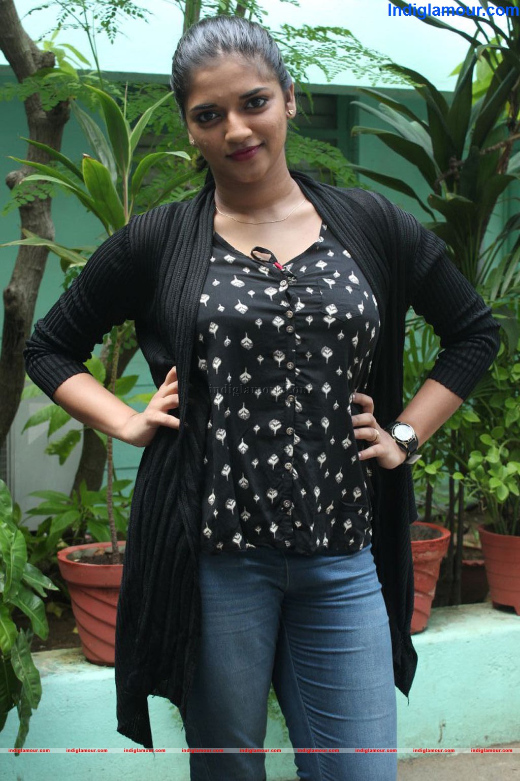 Vasundhara Kashyap Actress hd photo