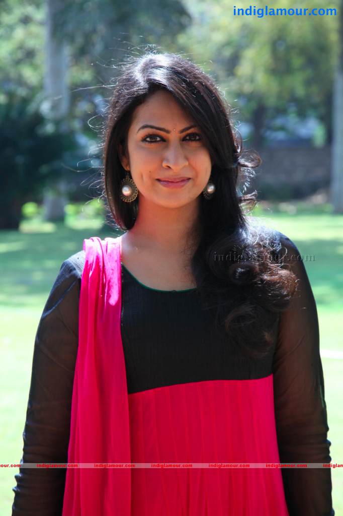 Sagari Venkata Actress hd photo