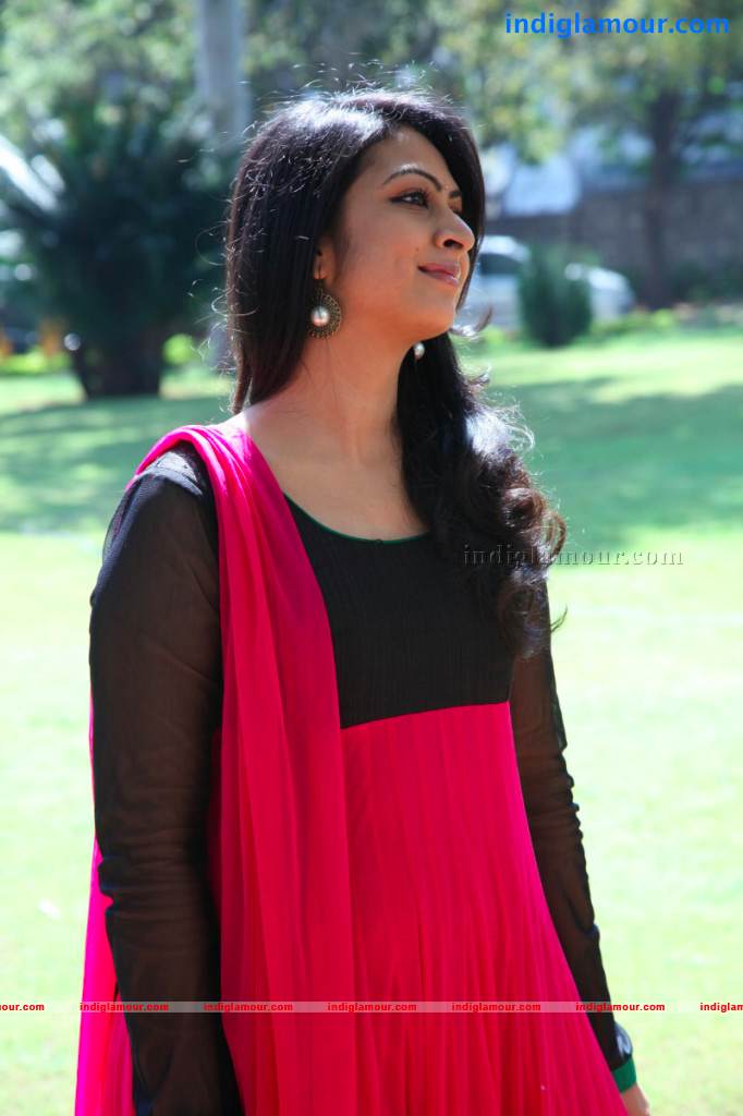 Sagari Venkata Actress hd photo